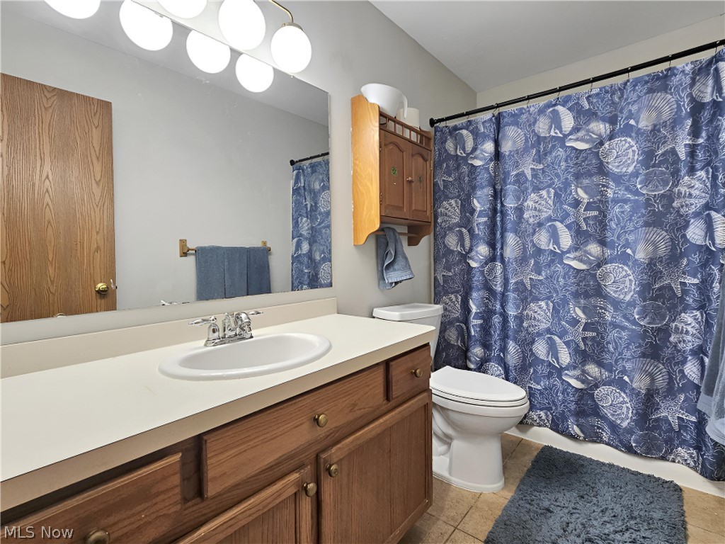 1184 Hayes Avenue Eastlake OH 44094