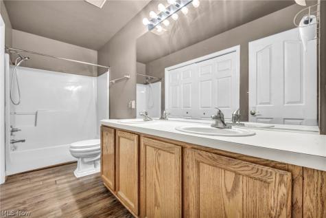 3045 Irena Lane Twinsburg OH 44087
