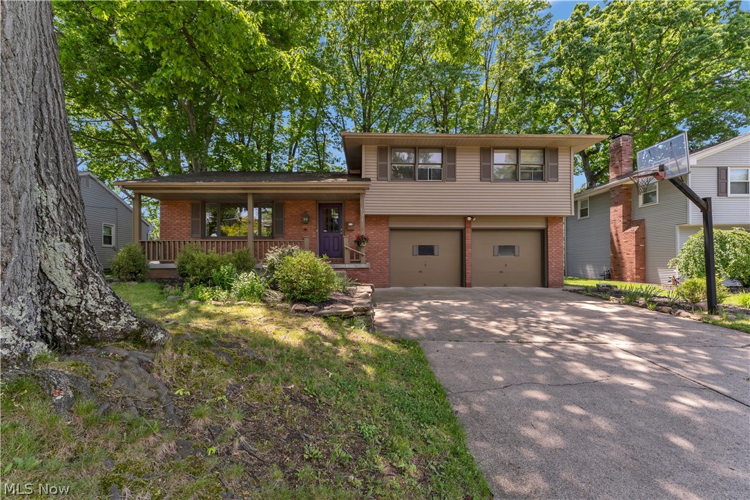 691 Oakridge Drive Boardman OH 44512