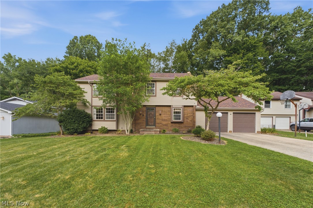 1717 Nutmeg Circle NE Massillon OH 44646