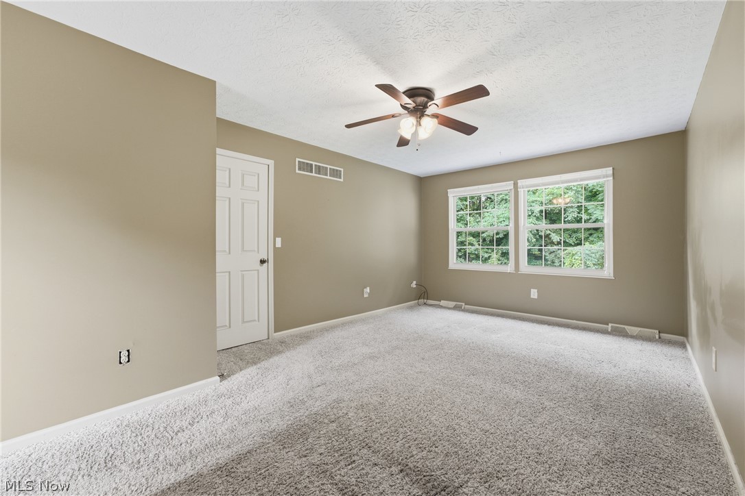 1717 Nutmeg Circle NE Massillon OH 44646