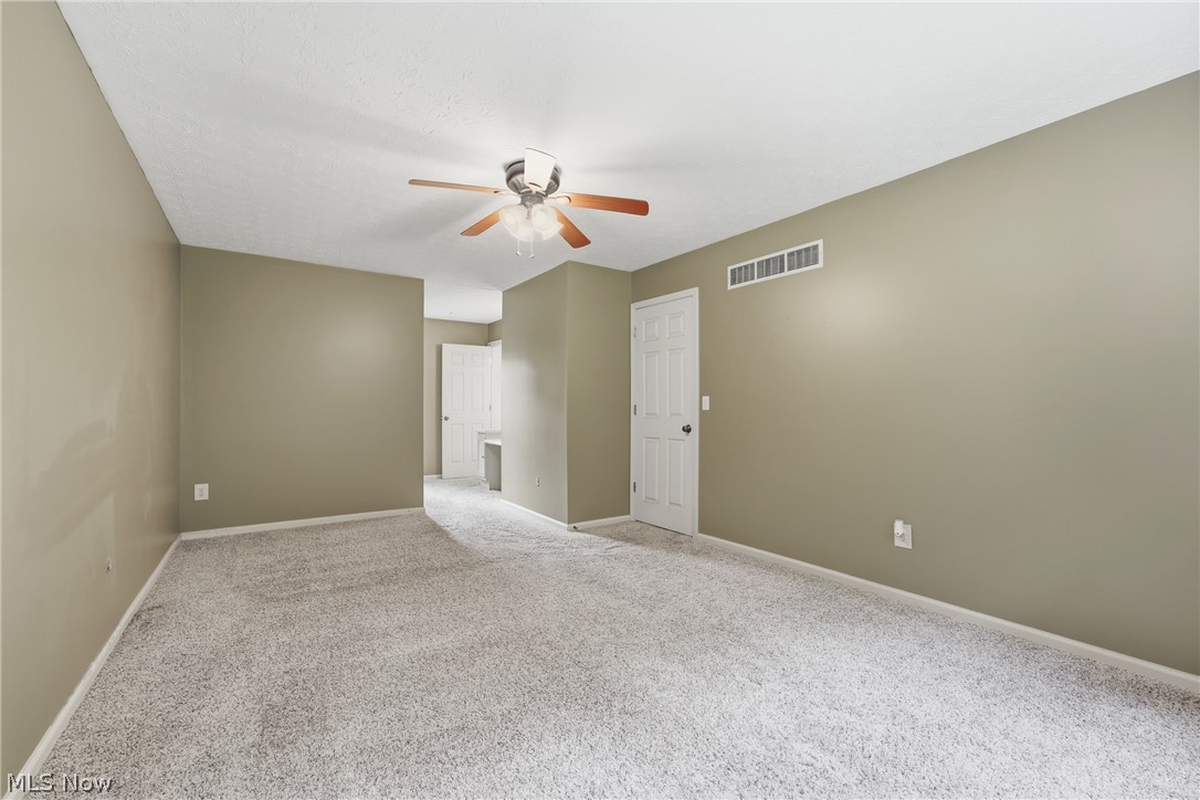 1717 Nutmeg Circle NE Massillon OH 44646