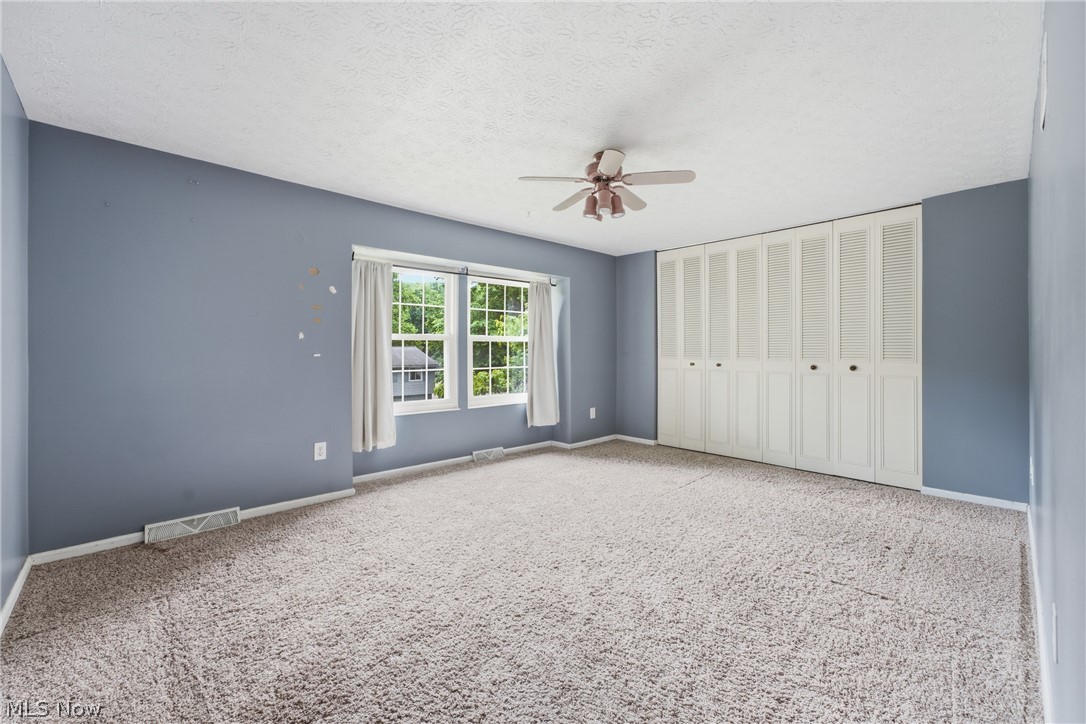 1717 Nutmeg Circle NE Massillon OH 44646