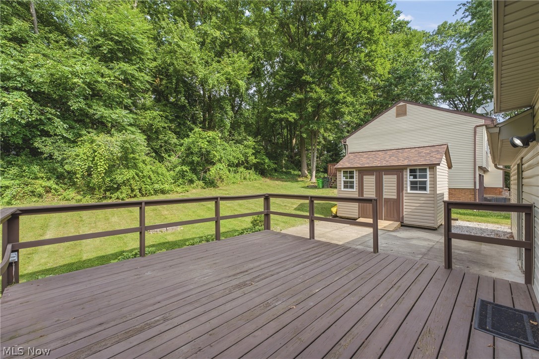 1717 Nutmeg Circle NE Massillon OH 44646