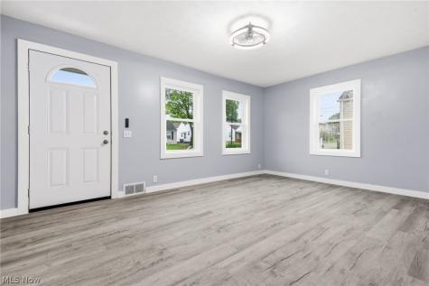 1534 Norwood Place NW Canton OH 44709