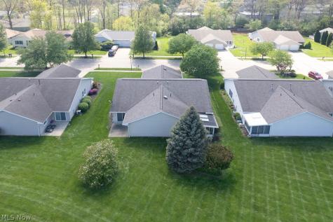 249 W Heatherwood Drive Barberton OH 44203