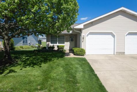 249 W Heatherwood Drive Barberton OH 44203