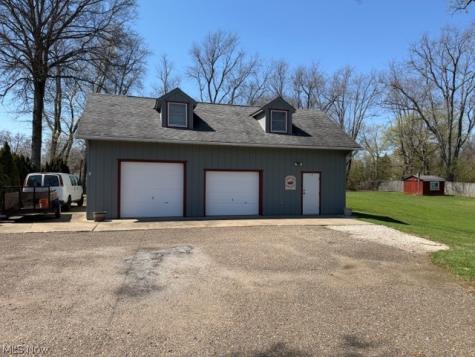 1821 Whipple Avenue NW Canton OH 44708