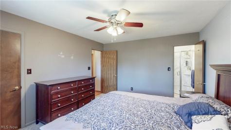 10216 Harmony Lane Brooklyn OH 44144