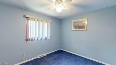 10216 Harmony Lane Brooklyn OH 44144