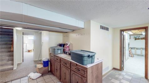 10216 Harmony Lane Brooklyn OH 44144