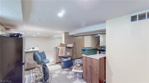 10216 Harmony Lane Brooklyn OH 44144