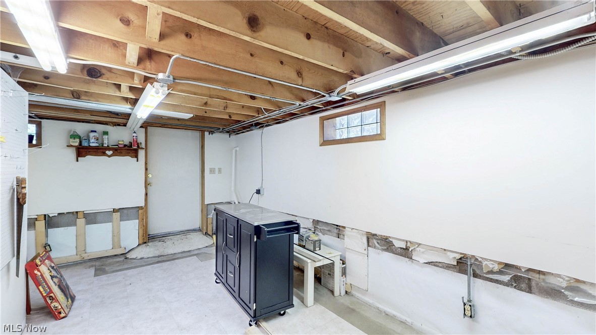10216 Harmony Lane Brooklyn OH 44144