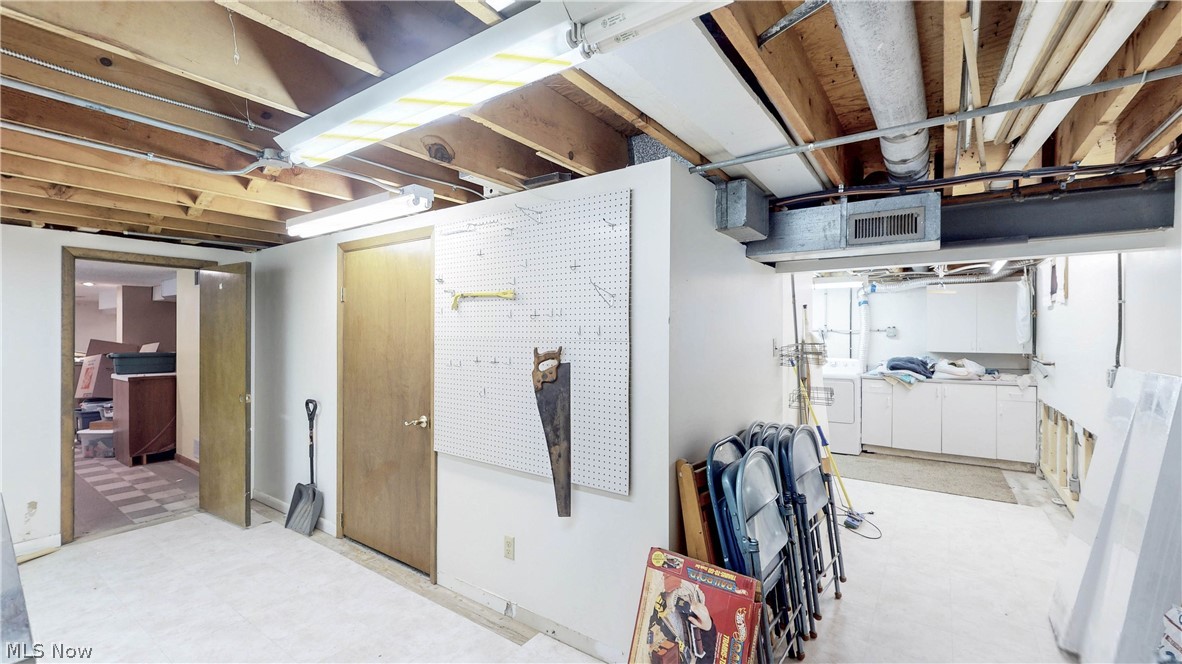 10216 Harmony Lane Brooklyn OH 44144