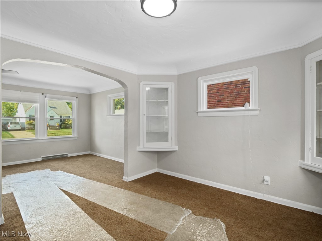 5231 Philip Avenue Maple Heights OH 44137