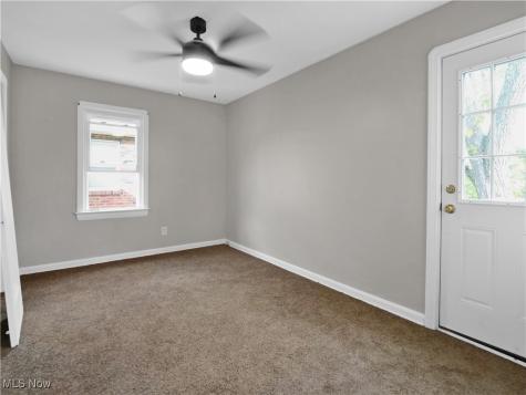 5231 Philip Avenue Maple Heights OH 44137