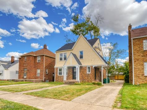 5231 Philip Avenue Maple Heights OH 44137