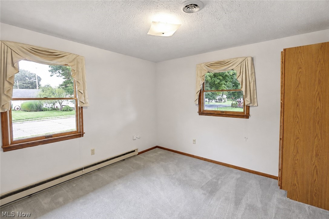 548 Hawley Avenue Salem OH 44460