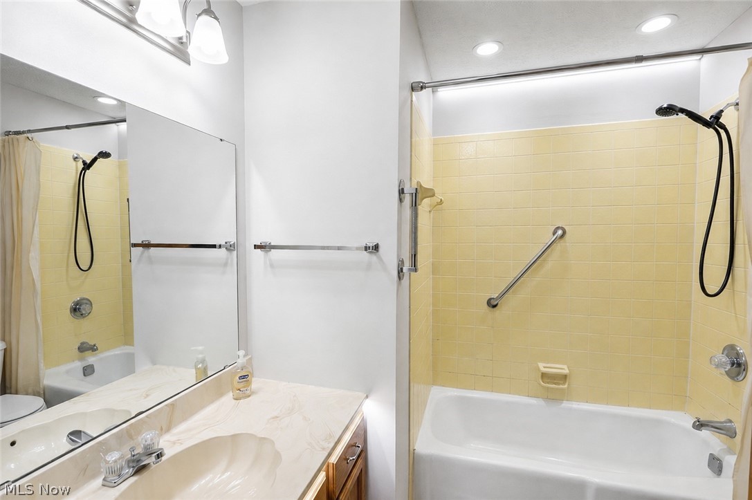 548 Hawley Avenue Salem OH 44460