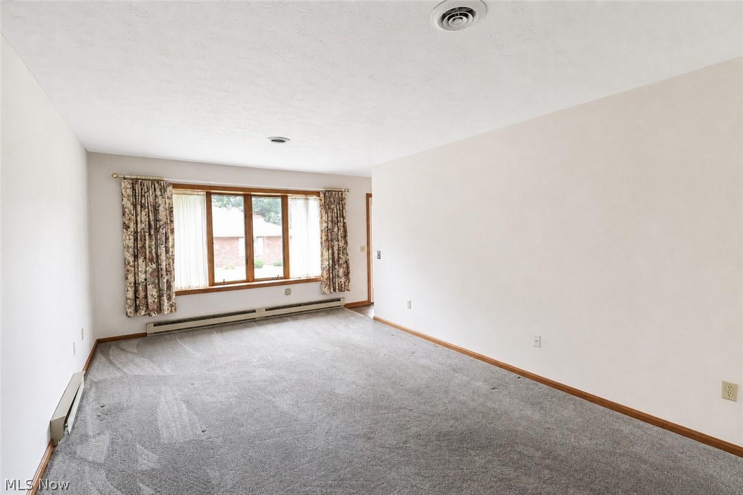 548 Hawley Avenue Salem OH 44460