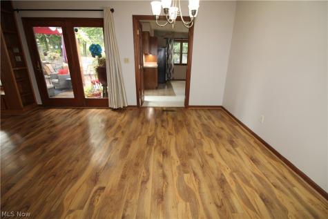 138 Loyola Drive Elyria OH 44035