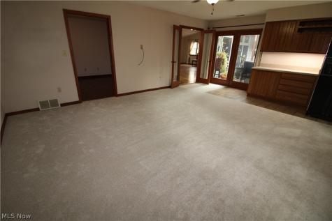 138 Loyola Drive Elyria OH 44035