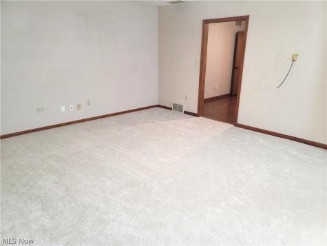 138 Loyola Drive Elyria OH 44035