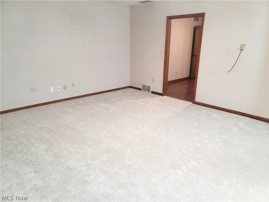138 Loyola Drive Elyria OH 44035