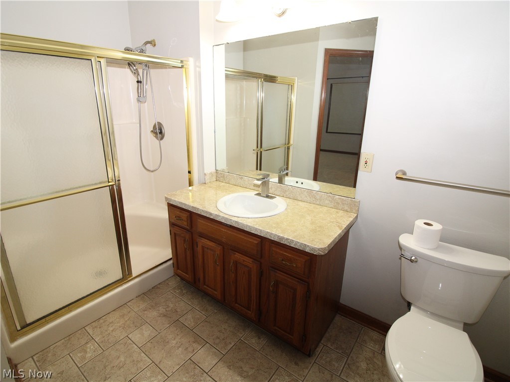 138 Loyola Drive Elyria OH 44035