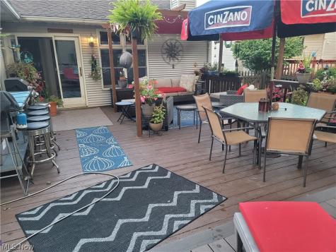 138 Loyola Drive Elyria OH 44035