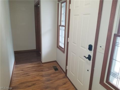 138 Loyola Drive Elyria OH 44035