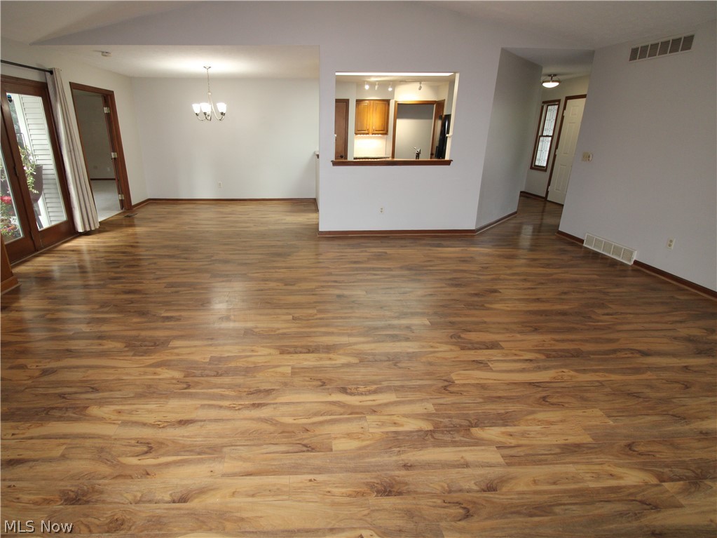 138 Loyola Drive Elyria OH 44035