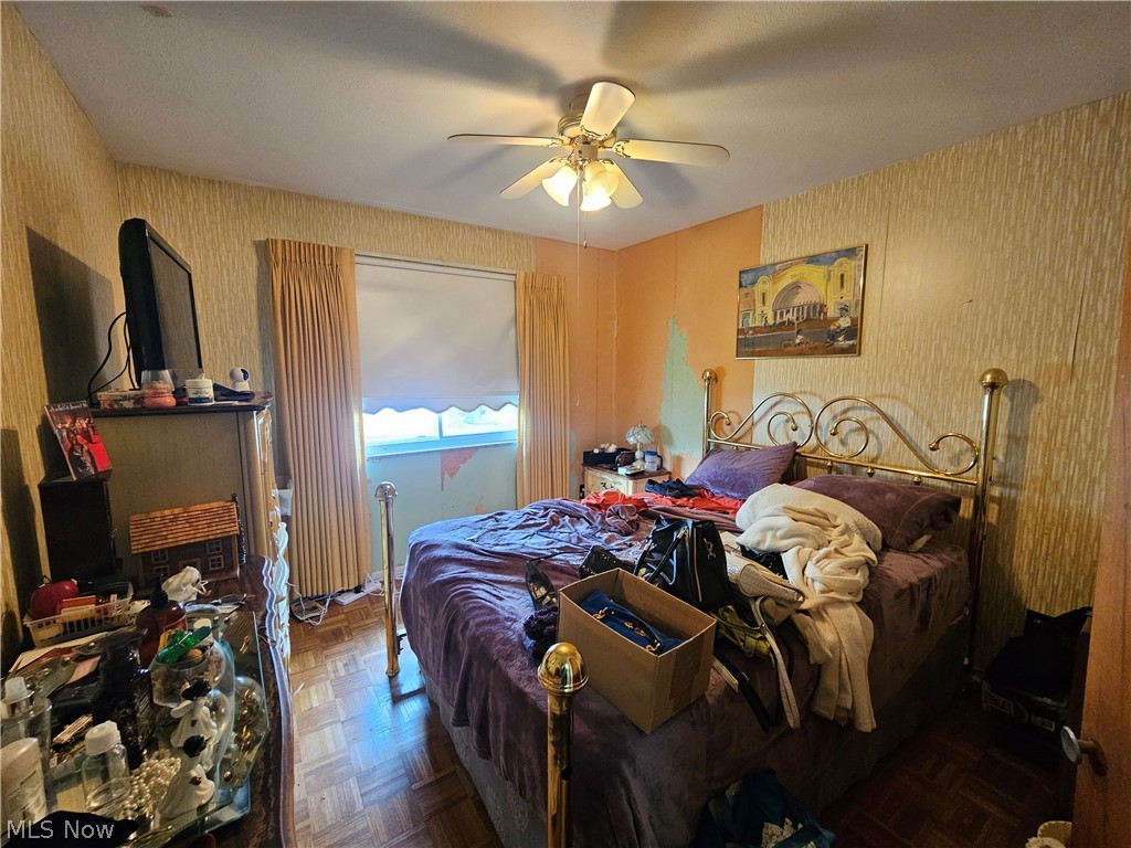 5427 Mardale Avenue Bedford OH 44146