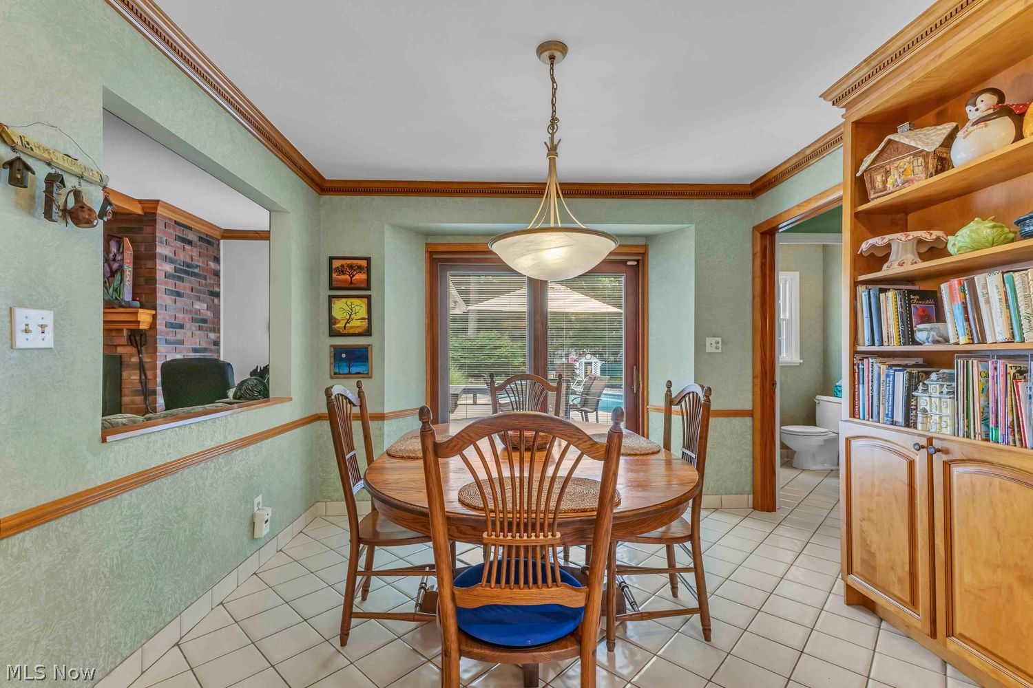 385 Appleblossom Lane Bay Village OH 44140