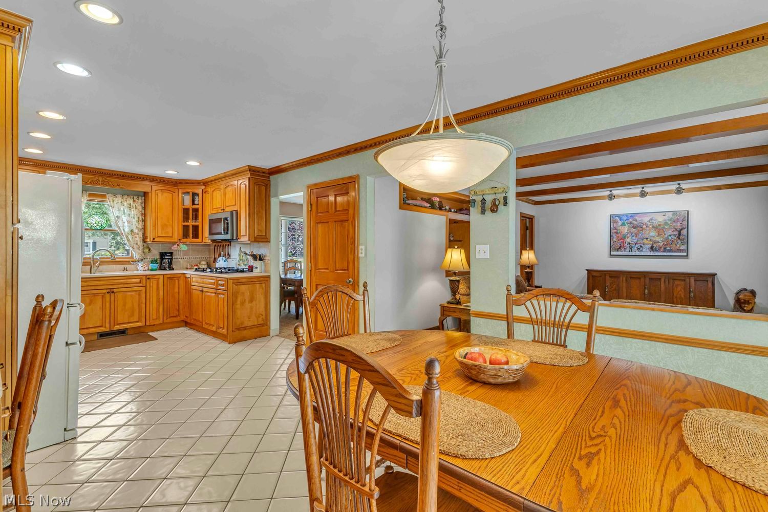 385 Appleblossom Lane Bay Village OH 44140