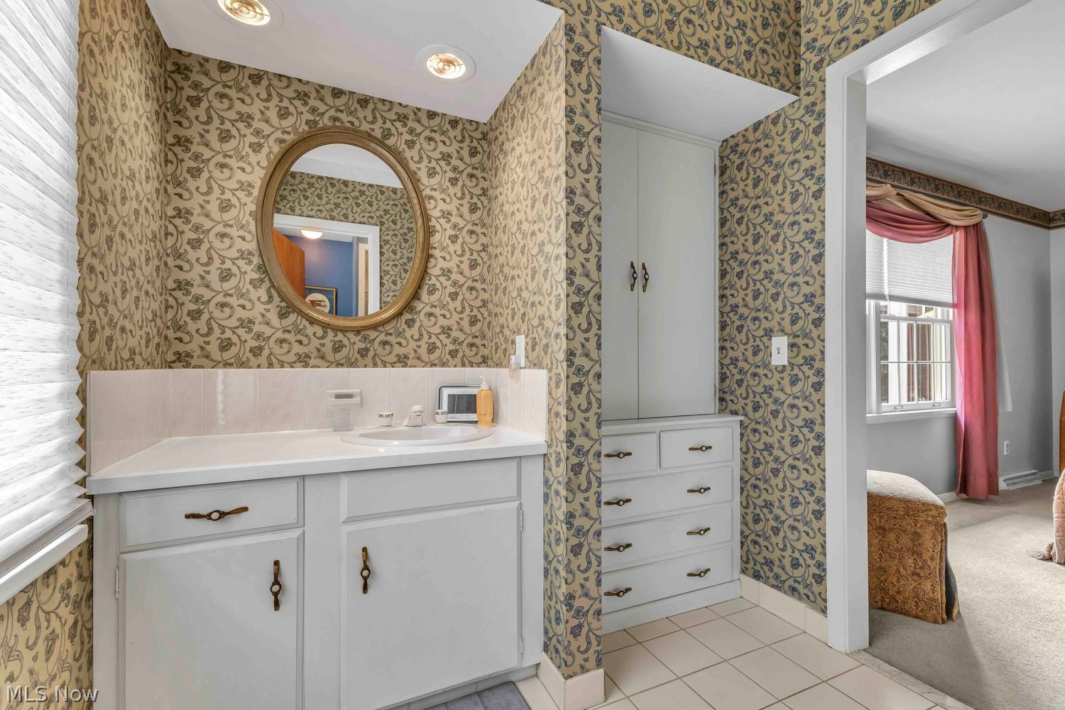 385 Appleblossom Lane Bay Village OH 44140