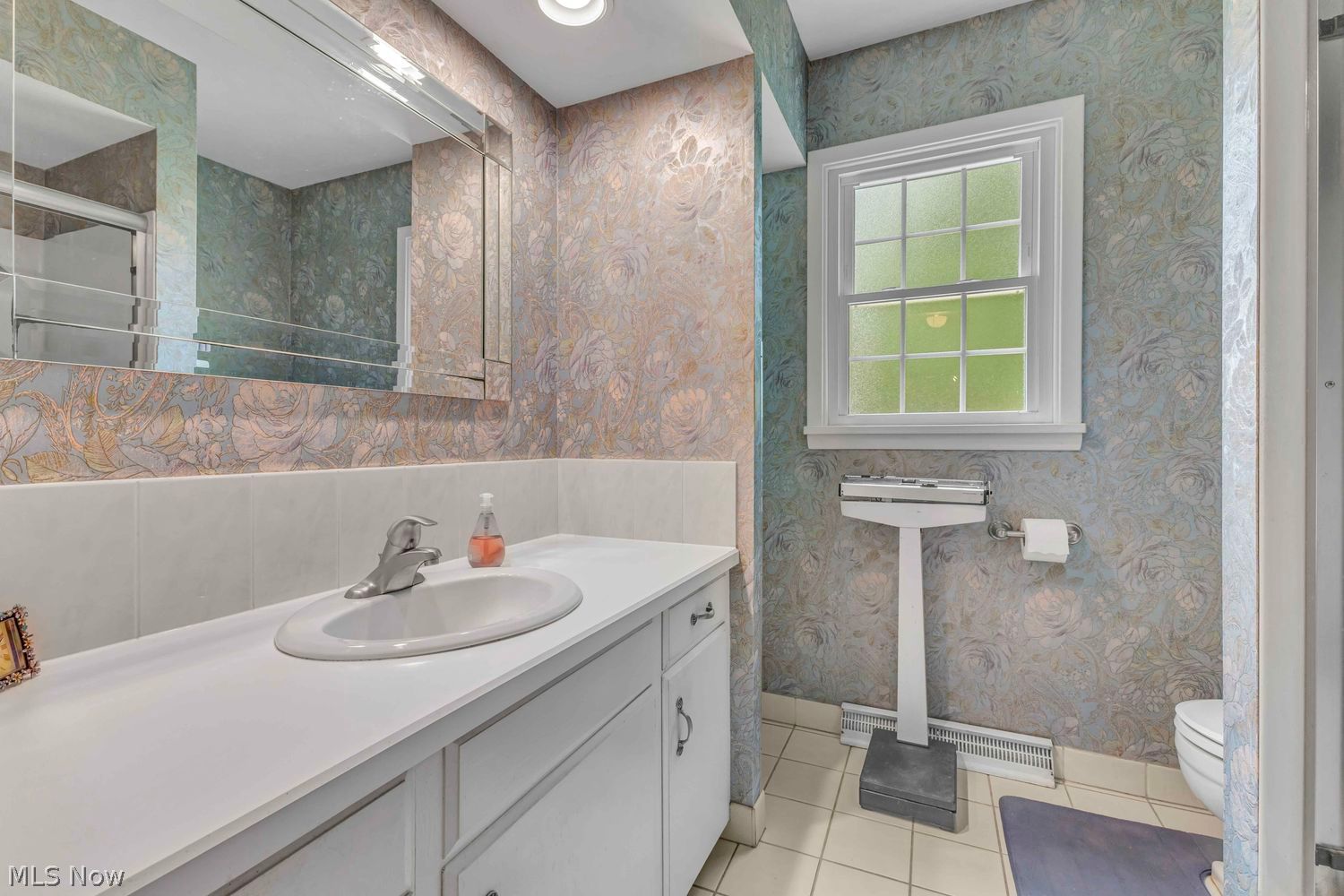 385 Appleblossom Lane Bay Village OH 44140