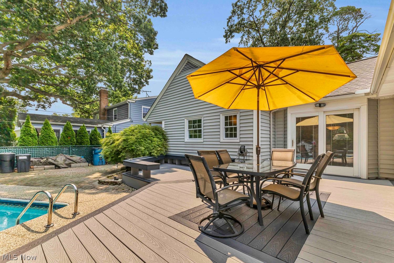 385 Appleblossom Lane Bay Village OH 44140