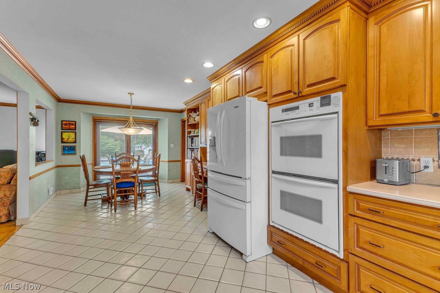 385 Appleblossom Lane Bay Village OH 44140