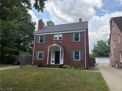 18526 Scottsdale Boulevard Shaker Heights OH 44122