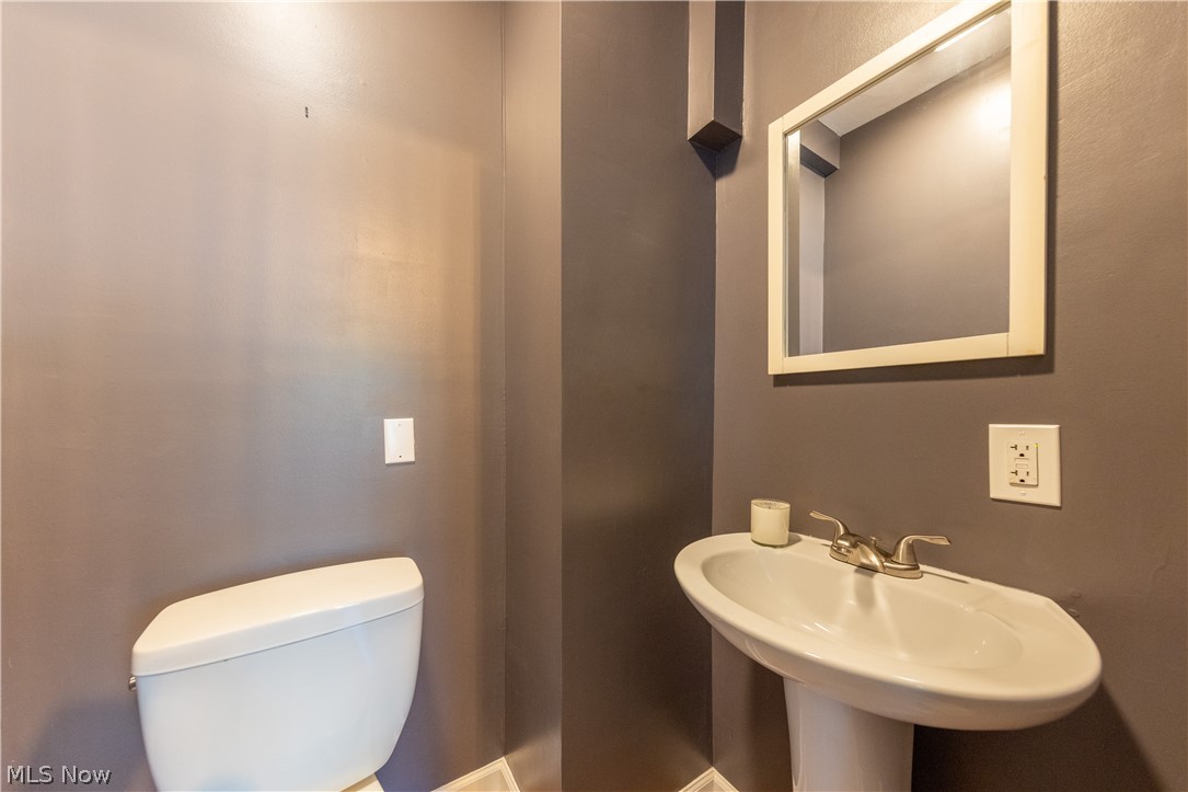 18526 Scottsdale Boulevard Shaker Heights OH 44122
