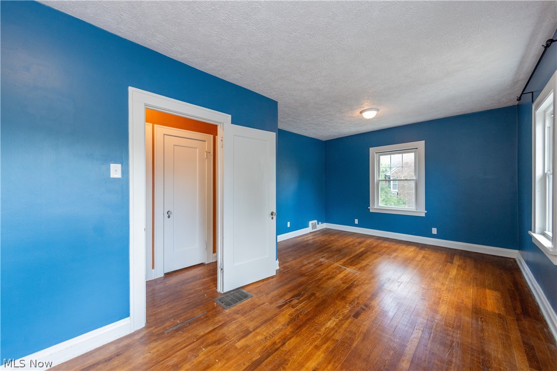 18526 Scottsdale Boulevard Shaker Heights OH 44122