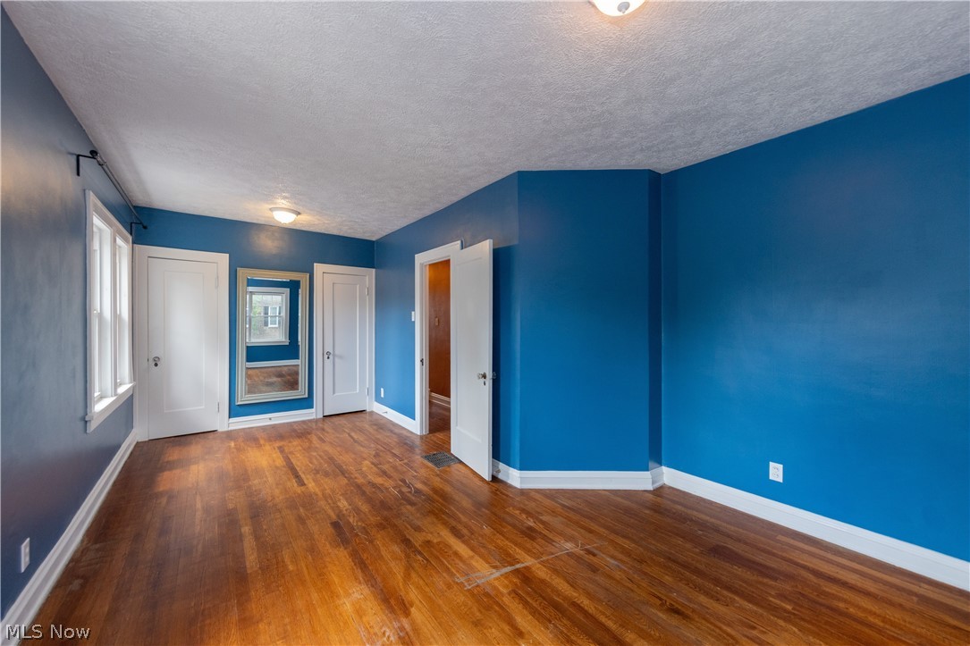 18526 Scottsdale Boulevard Shaker Heights OH 44122