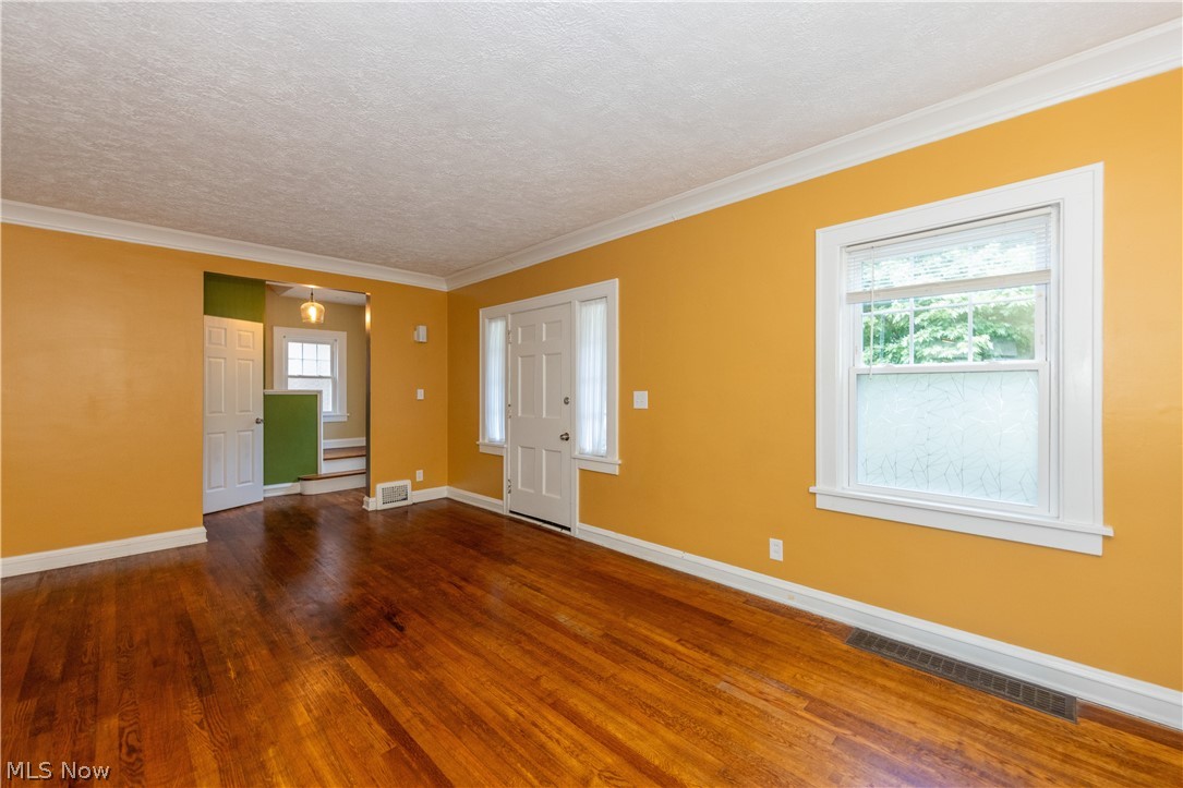 18526 Scottsdale Boulevard Shaker Heights OH 44122