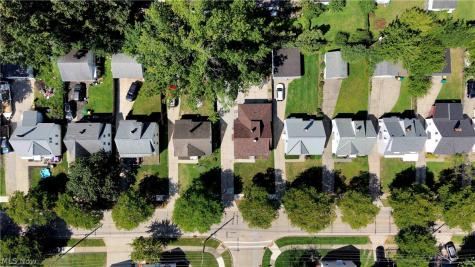 5700 E 141st Street Maple Heights OH 44137