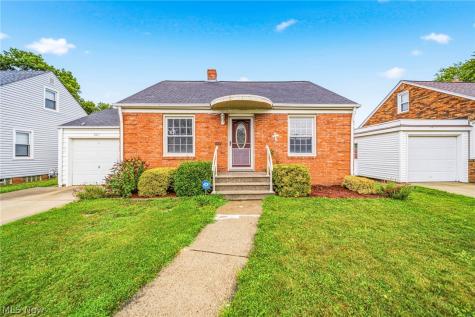 229 E 326th Street Willowick OH 44095