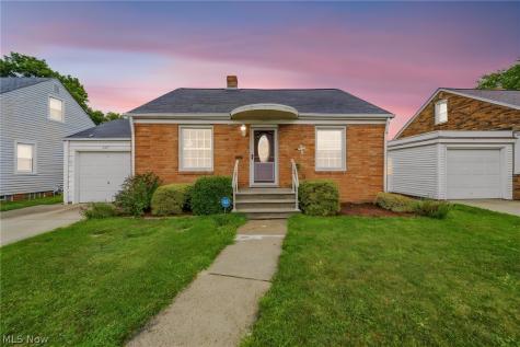 229 E 326th Street Willowick OH 44095