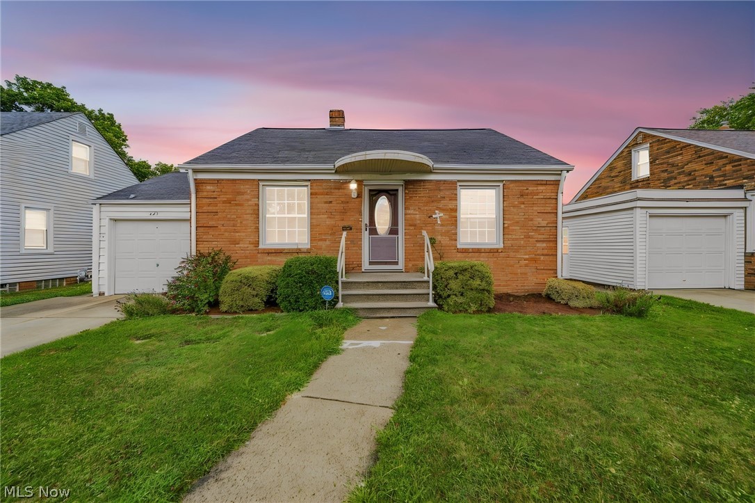 229 E 326th Street Willowick OH 44095