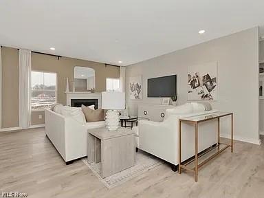541 Cedar Wood Trail Elyria OH 44035