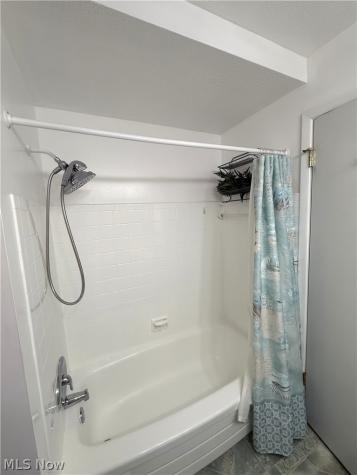 549 N Skyline Drive Seven Hills OH 44131